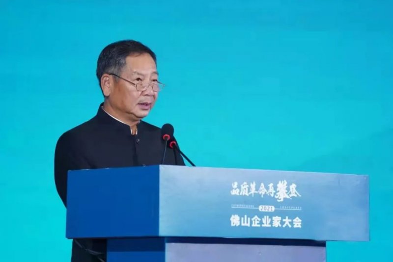 又是行業(yè)第一！新明珠集團(tuán)入圍“2021年佛山企業(yè)100強(qiáng)、佛山制造業(yè)100強(qiáng)”雙榜單_1